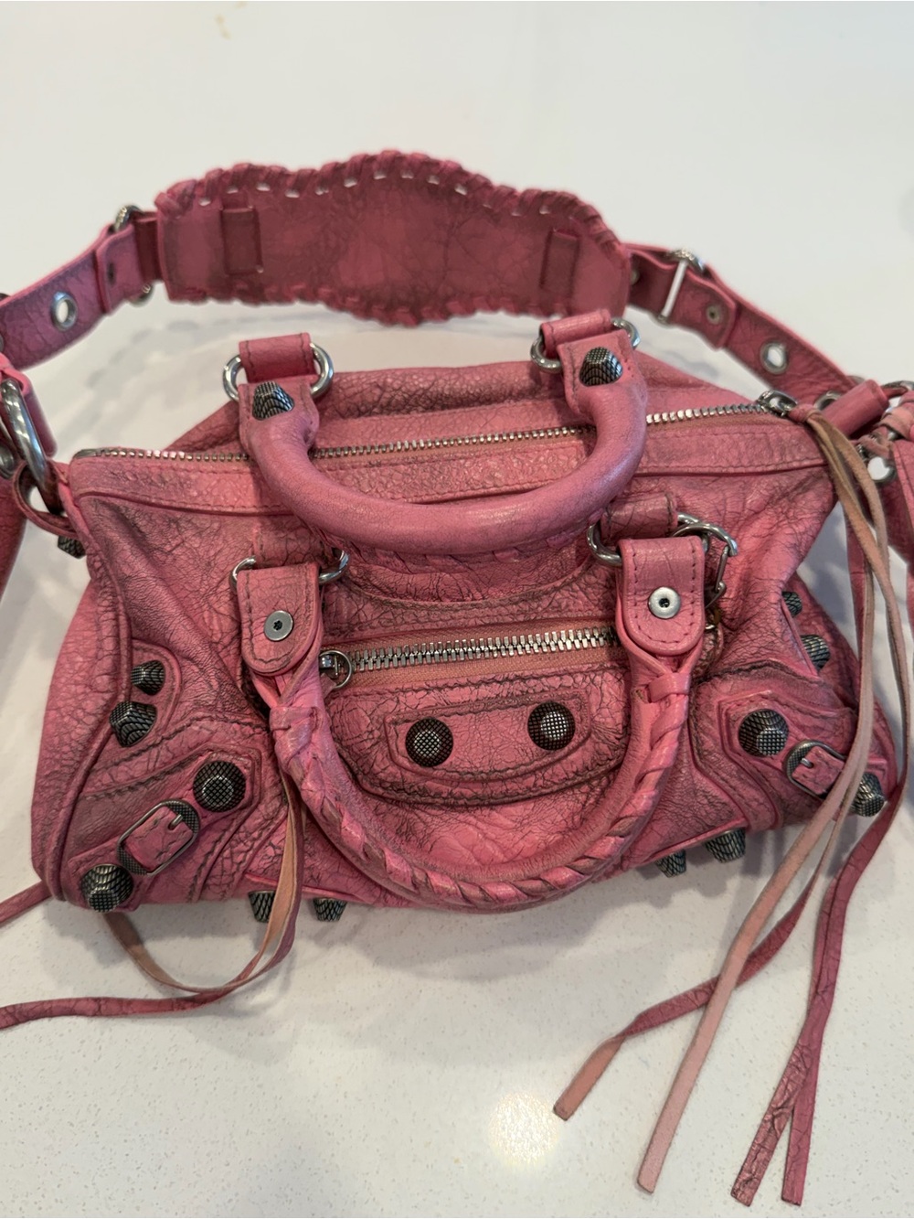 AUTHENTIC balenciaga le cagole in pink distressed leather - Picture 5 of 11